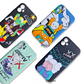 ����� ��� iPhone 11, ���������� Kaws